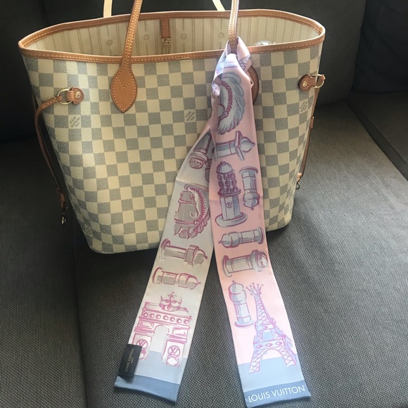 lv scarf for bag